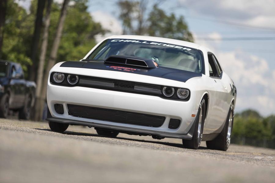  Dodge Challenger Drag Pak by Mopar 2015 года  (фото 3 из 12)